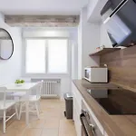 New Gorgeous - Beachfront - 3 Bd Apartment San Sebastian