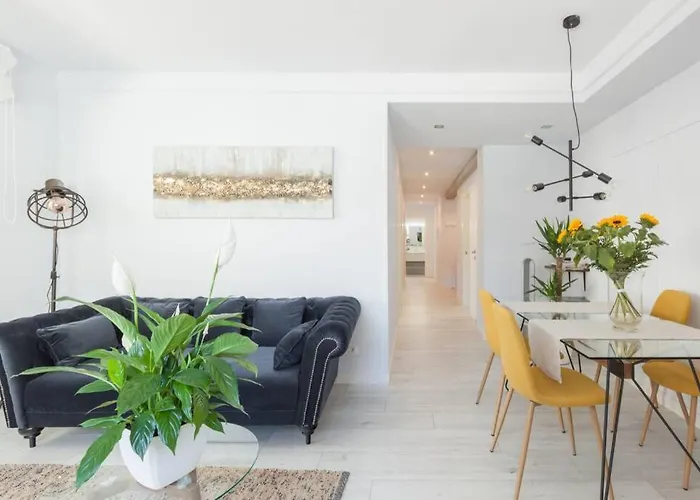 New Gorgeous - Beachfront - 3 Bd * 圣塞瓦斯蒂安