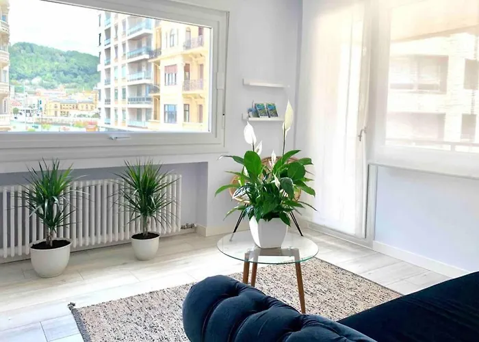 New Gorgeous - Beachfront - 3 Bd 公寓 *