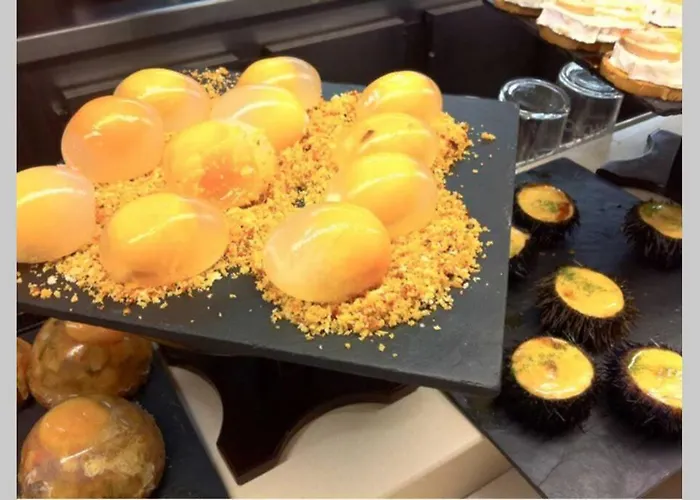 New Gorgeous - Beachfront - 3 Bd 圣塞瓦斯蒂安