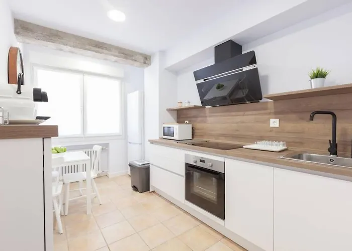 New Gorgeous - Beachfront - 3 Bd Διαμέρισμα