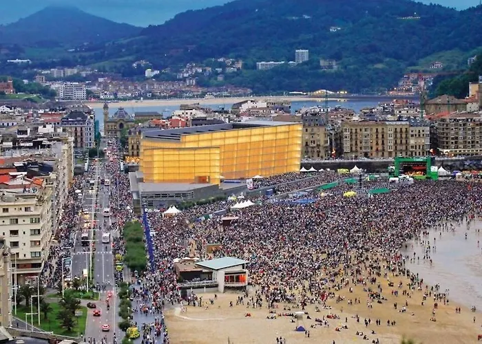 Lägenhet New Gorgeous - Beachfront - 3 Bd San Sebastián