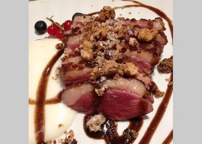 New Gorgeous - Beachfront - 3 Bd *