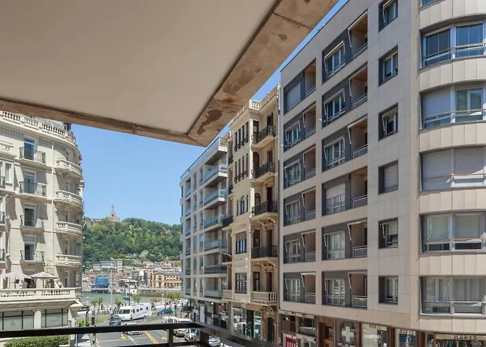 Lägenhet New Gorgeous - Beachfront - 3 Bd *