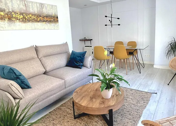 New Gorgeous - Beachfront - 3 Bd Διαμέρισμα