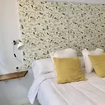 New Gorgeous - Beachfront - 3 Bd Appartement *